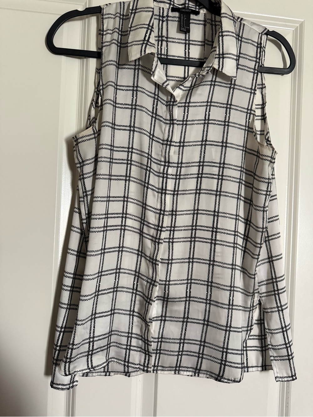 Forever 21 - Sleeveless White Plaid Button-Front Blouse - Small - Picture 3 of 7